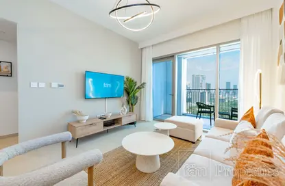 Living Room image for: Apartment - 1 Bedroom - 1 Bathroom for rent in Downtown Views II Tower 1 - Downtown Views II - Downtown Dubai - Dubai, Image 1