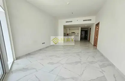 Apartment - 2 Bedrooms - 3 Bathrooms for sale in Millennium Binghatti Residences - Business Bay - Dubai