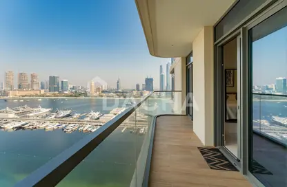 Apartment - 2 Bedrooms - 2 Bathrooms for sale in Marina Vista - EMAAR Beachfront - Dubai Harbour - Dubai