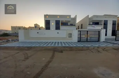 Villa - 5 Bedrooms - 7 Bathrooms for sale in Al Mowaihat 1 - Al Mowaihat - Ajman