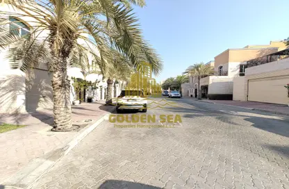 Villa - 3 Bedrooms - 4 Bathrooms for rent in Mushrif Gardens - Al Mushrif - Abu Dhabi