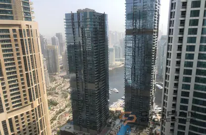 Apartment - 1 Bedroom - 2 Bathrooms for sale in Marina Pinnacle - Dubai Marina - Dubai