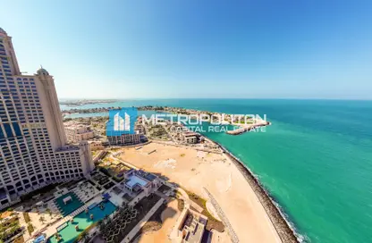 Apartment - 2 Bedrooms - 3 Bathrooms for sale in Fairmont Marina Residences - The Marina - Abu Dhabi