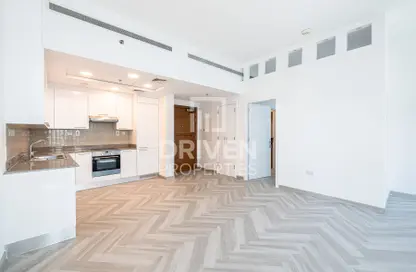 Apartment - 1 Bedroom - 1 Bathroom for rent in Bay Square Building 9 - Bay Square - Business Bay - Dubai