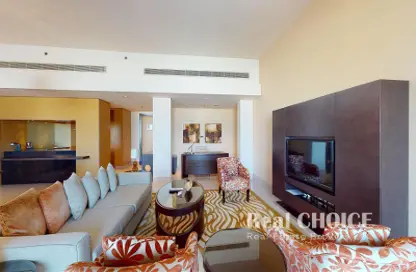 Hotel  and  Hotel Apartment - 3 Bedrooms - 4 Bathrooms for rent in Marriott Executive Apartments - Al Jaddaf - Dubai