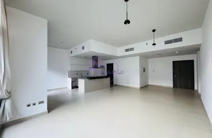 Apartment - 2 Bedrooms - 3 Bathrooms for rent in Oia Residence - Motor City - Dubai