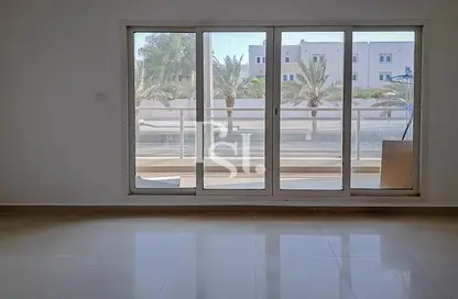 Apartment - 2 Bedrooms - 3 Bathrooms for rent in Tower 2 - Al Reef Downtown - Al Reef - Abu Dhabi