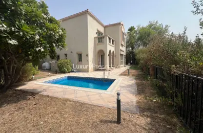 Villa - 4 Bedrooms - 5 Bathrooms for rent in Entertainment Foyer - Mediterranean Clusters - Jumeirah Islands - Dubai