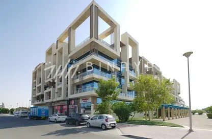 Apartment - 1 Bedroom - 1 Bathroom for sale in La Residence - Jumeirah Village Triangle - Dubai