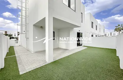 Townhouse - 2 Bedrooms - 3 Bathrooms for rent in Al Ghadeer 2 - Al Ghadeer - Abu Dhabi