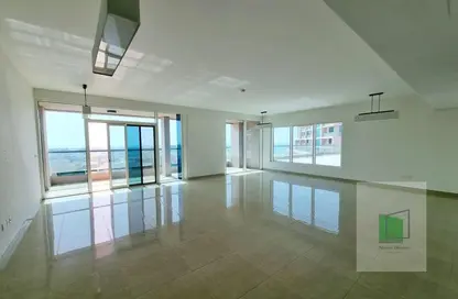 Apartment - 3 Bedrooms - 5 Bathrooms for rent in Marina Sunset Bay - The Marina - Abu Dhabi