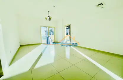 Apartment - 2 Bedrooms - 2 Bathrooms for rent in Al Jaddaf - Dubai