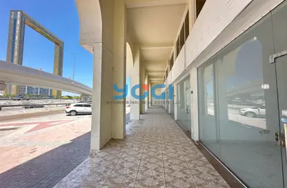 Shop - Studio - 1 Bathroom for rent in Al Karama - Dubai