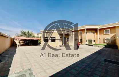 Villa - 5 Bedrooms for rent in Falaj Hazzaa - Al Ain