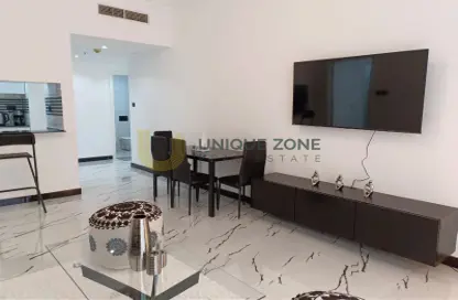 Apartment - 1 Bedroom - 2 Bathrooms for rent in MAG 214 - JLT Cluster R - Jumeirah Lake Towers - Dubai