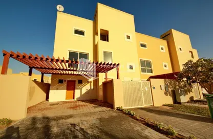 Townhouse - 4 Bedrooms - 5 Bathrooms for rent in Yasmin Community - Al Raha Gardens - Abu Dhabi