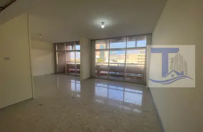 Apartment - 3 Bedrooms - 3 Bathrooms for rent in Corniche Road - Abu Dhabi