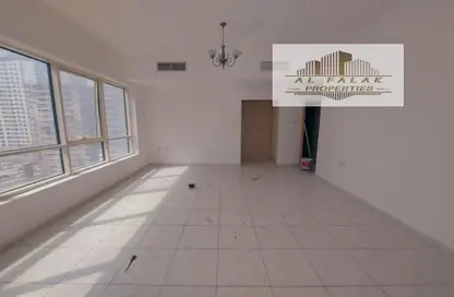 Apartment - 3 Bedrooms - 4 Bathrooms for rent in Manazil Tower 2 - Al Taawun Street - Al Taawun - Sharjah