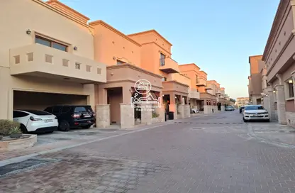 Villa - 4 Bedrooms - 5 Bathrooms for rent in Rabdan - Abu Dhabi