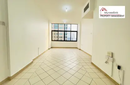 Apartment - 2 Bedrooms - 2 Bathrooms for rent in Hamdan Street - Abu Dhabi