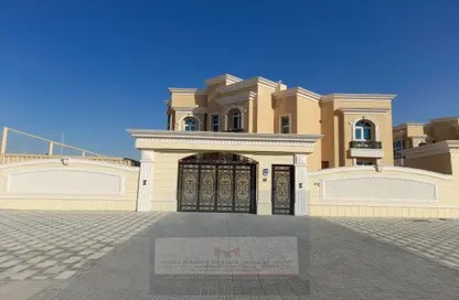 Villa - 5 Bedrooms - 7 Bathrooms for rent in Mohamed Bin Zayed Centre - Mohamed Bin Zayed City - Abu Dhabi