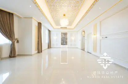 Villa - 5 Bedrooms for rent in Al Aweer 1 - Al Aweer - Dubai