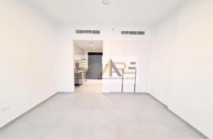 Apartment - 1 Bathroom for rent in The Link - East Village - Aljada - Sharjah