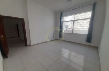 Apartment - 3 Bedrooms - 2 Bathrooms for rent in Hai Al Qalaa - Al Jaheli - Al Ain