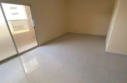 Apartment - 2 Bedrooms - 3 Bathrooms for rent in Al Jurf Industrial 3 - Al Jurf Industrial - Ajman