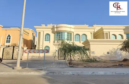 Villa for rent in Al Maqtaa Mall - Abu Dhabi Gate City - Abu Dhabi