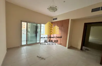 Apartment - 2 Bedrooms - 2 Bathrooms for rent in Zayd Bin Aslam Street - Abu shagara - Sharjah