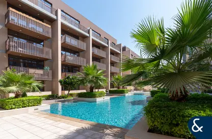 Apartment - 3 Bedrooms - 5 Bathrooms for sale in Belgravia 1 - Belgravia - Jumeirah Village Circle - Dubai