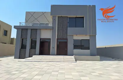 Villa - 5 Bedrooms - 7 Bathrooms for sale in Al Qusaidat - Ras Al Khaimah