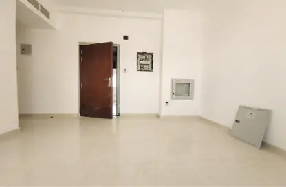 Apartment - 1 Bedroom - 1 Bathroom for rent in Muwaileh 3 Building - Muwaileh - Sharjah