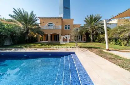 Villa - 5 Bedrooms - 6 Bathrooms for rent in Legacy - Jumeirah Park - Dubai