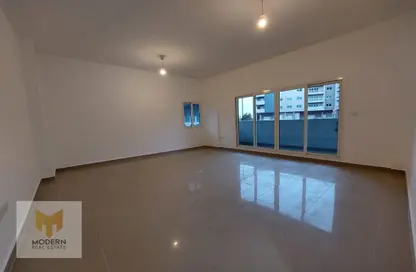 Apartment - 3 Bedrooms - 4 Bathrooms for sale in Tower 5 - Al Reef Downtown - Al Reef - Abu Dhabi