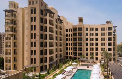 Apartment - 4 Bedrooms - 4 Bathrooms for sale in Madinat Jumeirah Living - Umm Suqeim - Dubai