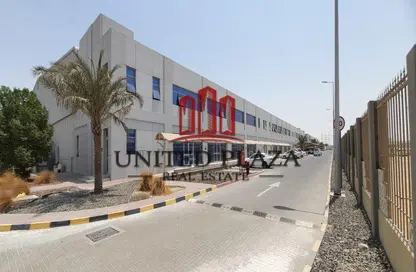 Shop - Studio - 2 Bathrooms for rent in Abu Dhabi Business Hub - Mussafah - Abu Dhabi