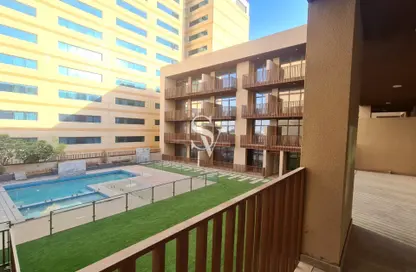 Apartment - 2 Bedrooms - 2 Bathrooms for sale in La Residenza - Jumeirah Village Circle - Dubai