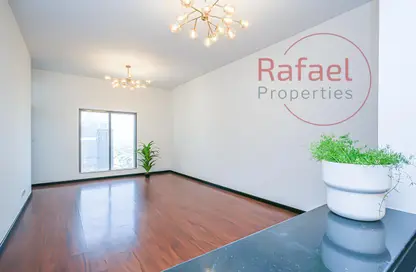 Apartment - 1 Bedroom - 2 Bathrooms for rent in Green Lakes Towers - JLT Cluster S - Jumeirah Lake Towers - Dubai