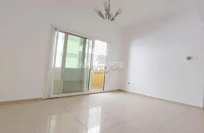 Apartment - 1 Bedroom - 1 Bathroom for rent in Al Khan - Sharjah