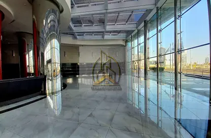 Apartment - 2 Bedrooms - 2 Bathrooms for rent in Leaf Tower - Tamouh - Al Reem Island - Abu Dhabi