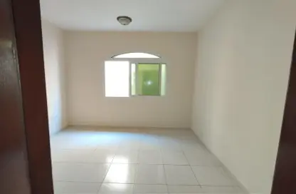 Apartment - 1 Bathroom for rent in Muwailih Building - Muwaileh - Sharjah