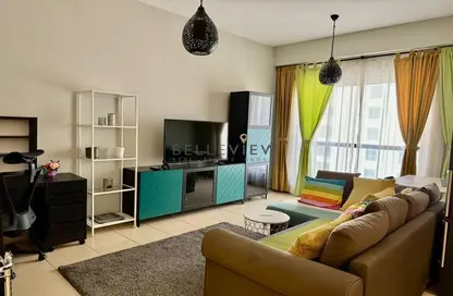 Apartment - 2 Bedrooms - 2 Bathrooms for sale in Rimal 2 - Rimal - Jumeirah Beach Residence - Dubai