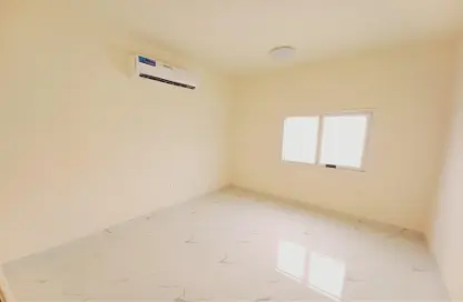 Apartment - 1 Bedroom - 1 Bathroom for rent in SG Muwaileh Building - Muwaileh - Sharjah