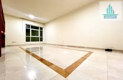 Apartment - 2 Bedrooms - 3 Bathrooms for rent in Al Najda Street - Abu Dhabi