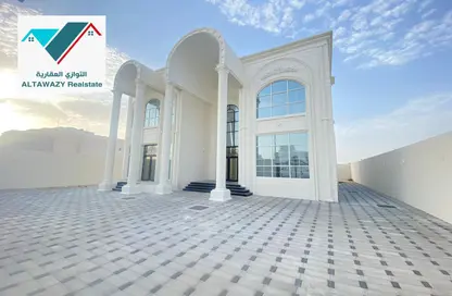 Villa - 6 Bedrooms for rent in Madinat Al Riyad - Abu Dhabi