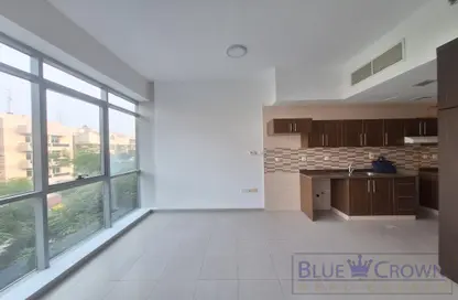 Apartment - 1 Bathroom for rent in Al Karama - Dubai