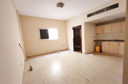 Apartment - 1 Bathroom for rent in Al Mujarrah - Al Sharq - Sharjah