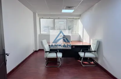 Business Centre - Studio - 4 Bathrooms for rent in Royal House - Hor Al Anz - Deira - Dubai